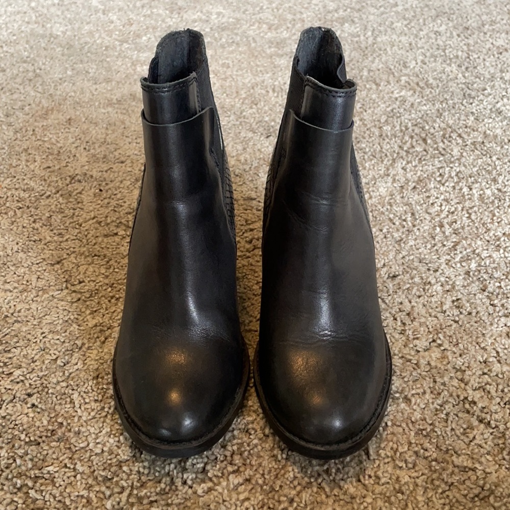 ALDO Booties - Picture 2 of 5